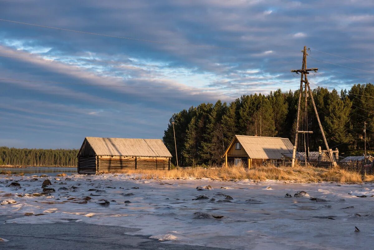 Гридино белое море. Елкино перепелкино. Церковь успения белый берег смоленск обл. Деревня белый берег. Ёлкино-перепёлкино.