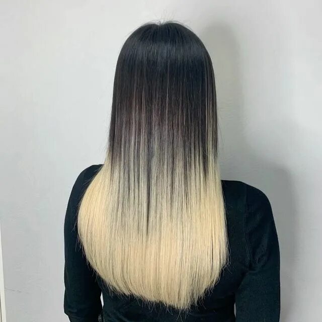 наращивание волос архангельск. пушатся волосы во влажную погоду. естественное наращивание волос. нарощенные тёмные волосы сзади. наращивание волос архангельск.