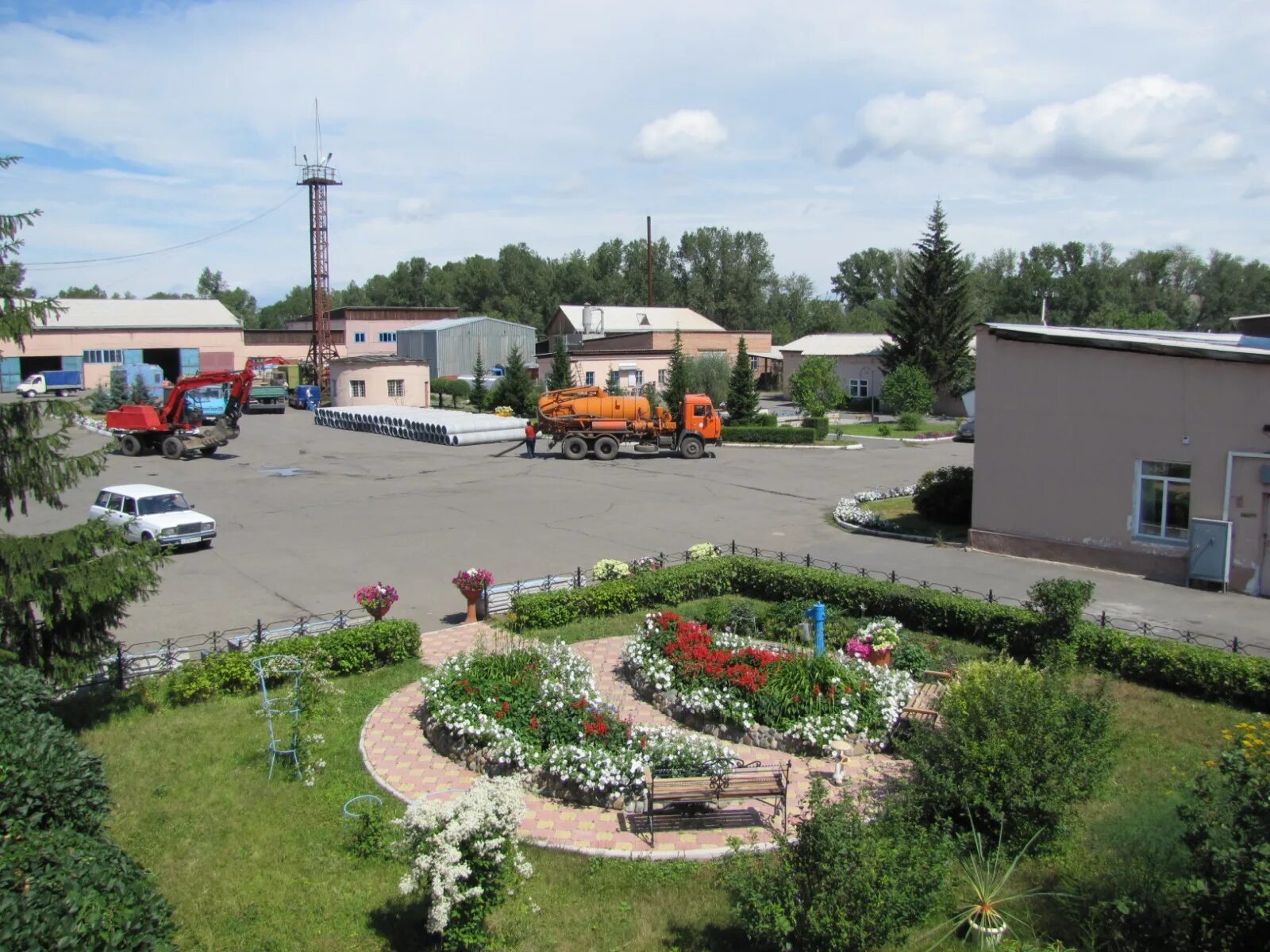Водоканал хакасии. Водоканал абакан. Лермонтова 10 абакан водоканал. Всеволожский водоканал официальный сайт. Директор водоканала абакан.