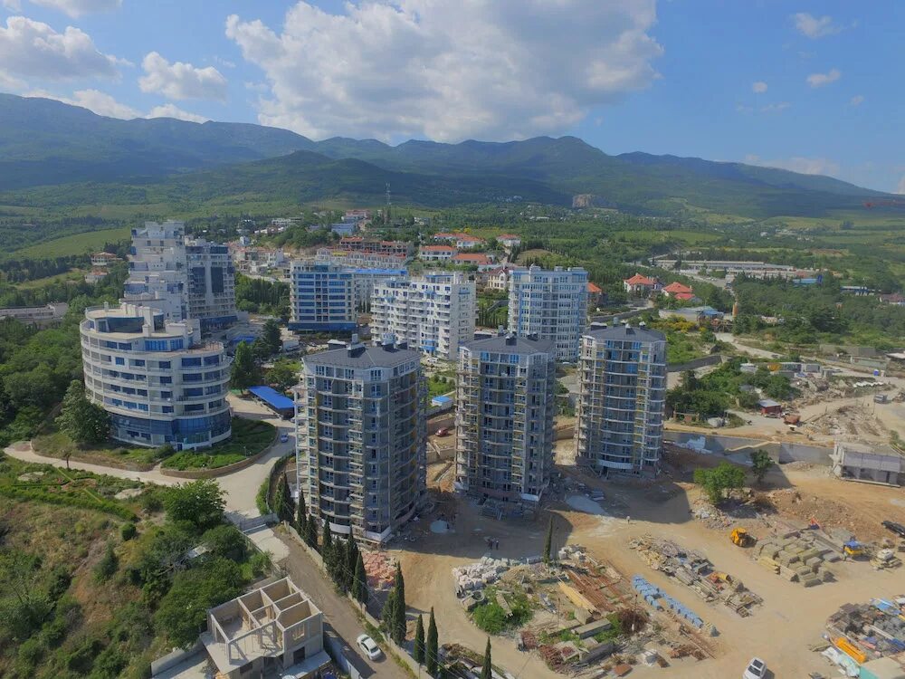 шале ла рош. жк белый дом гурзуф. жк шале ла рош гурзуф. шале ла рош гурзуф. шале ла рош гурзуф.