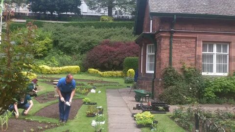 Partner for garden egs
