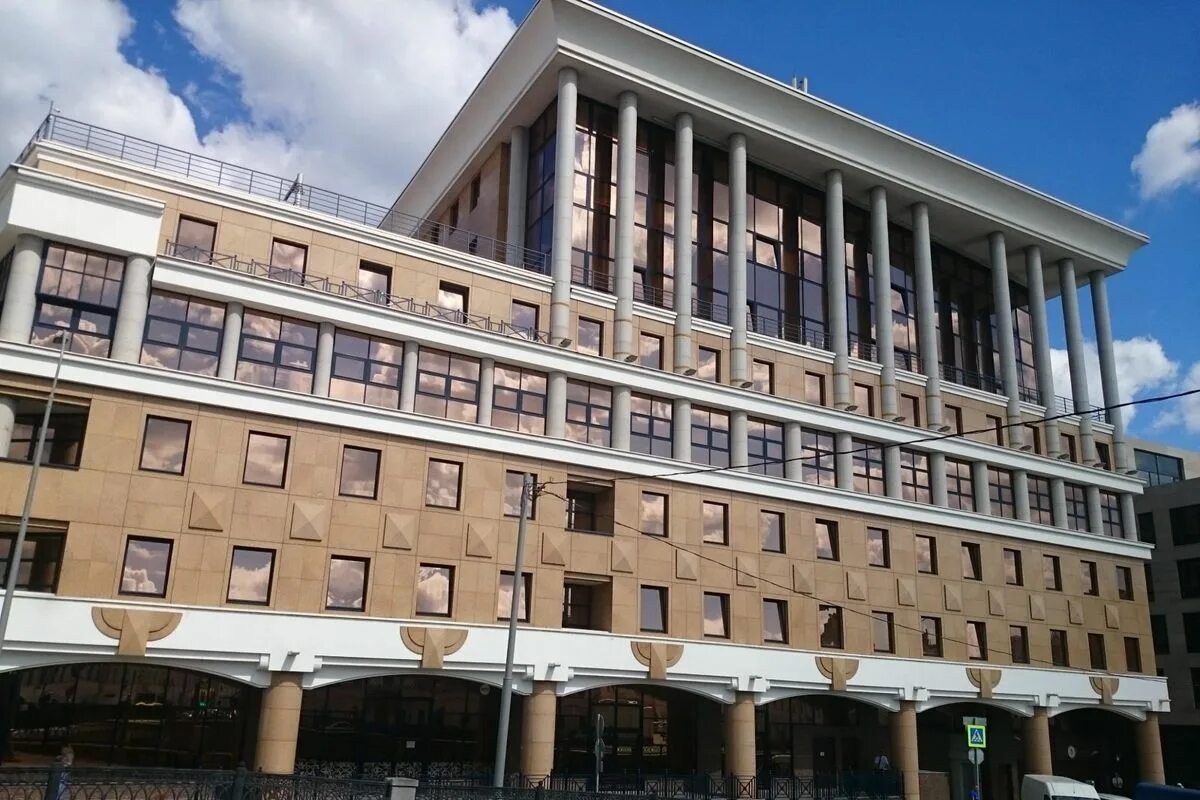 Бц балчуг плаза бизнес центр москва. Балчуг клиник москва. Москва ул. Балчуг клиник москва. Балчуг 7.
