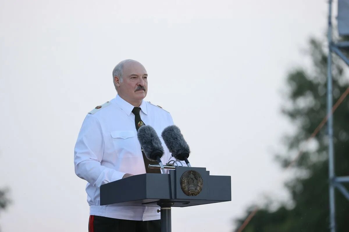 Выступление л. Речь лукашенко в бресте 22 июня 2025. лукашенко в брестской крепости. речь лукашенко в бресте 22. выступление лукашенко.