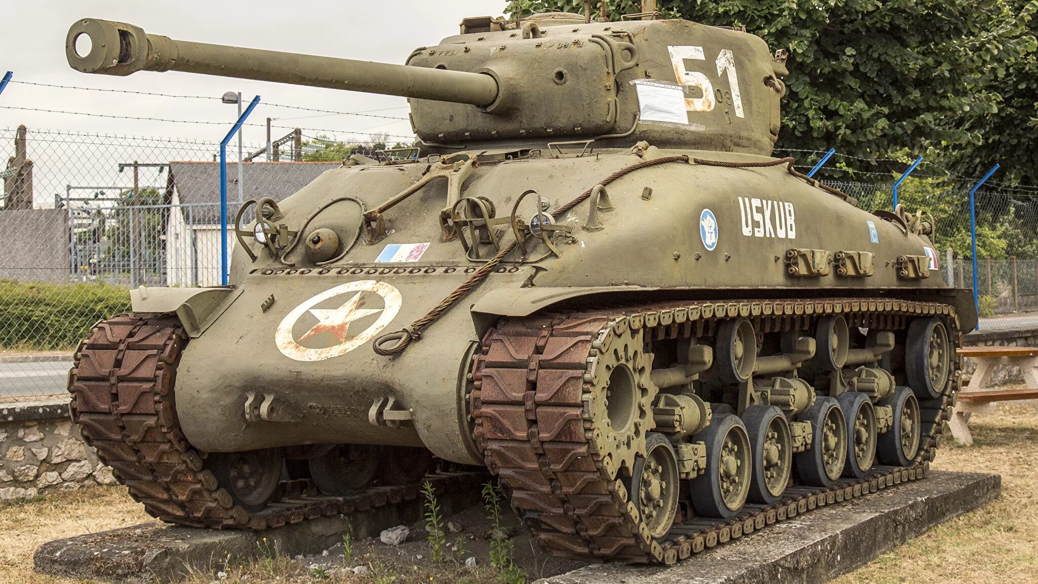 Танк m4 Sherman. Американский танк "Шерман". Американский танк 2 мировой войны Шерман. Танк Шерман м4а2.