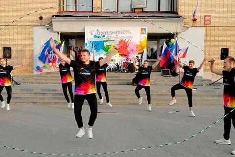 Молодежь молодежь на районе