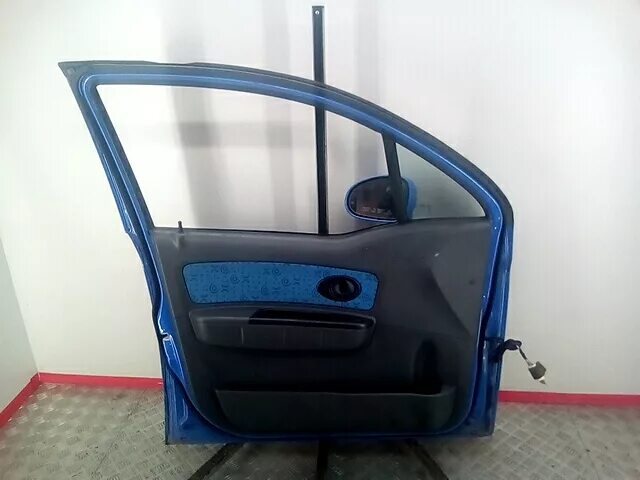 Задняя дверь матиз. Daewoo matiz 2012 дверь передняя. двери на дэу матиз 2007 года. передние двери на дэу матиз м 300. дверь матиз передняя левая.