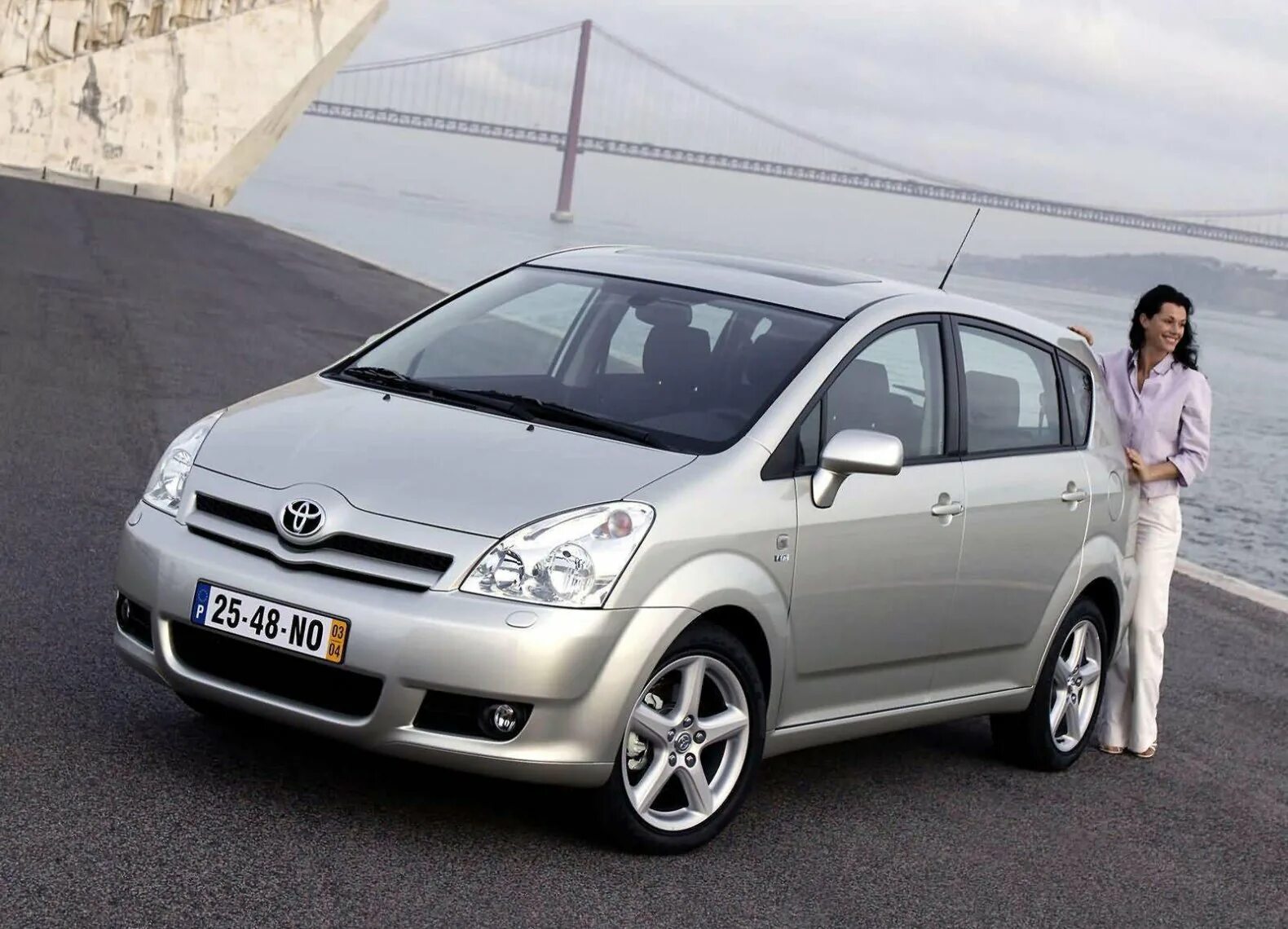 Toyota verso 2007. Toyota corolla verso 2005. Авто тойота королла версо. Toyota королла версо. Toyota corolla verso 2006.