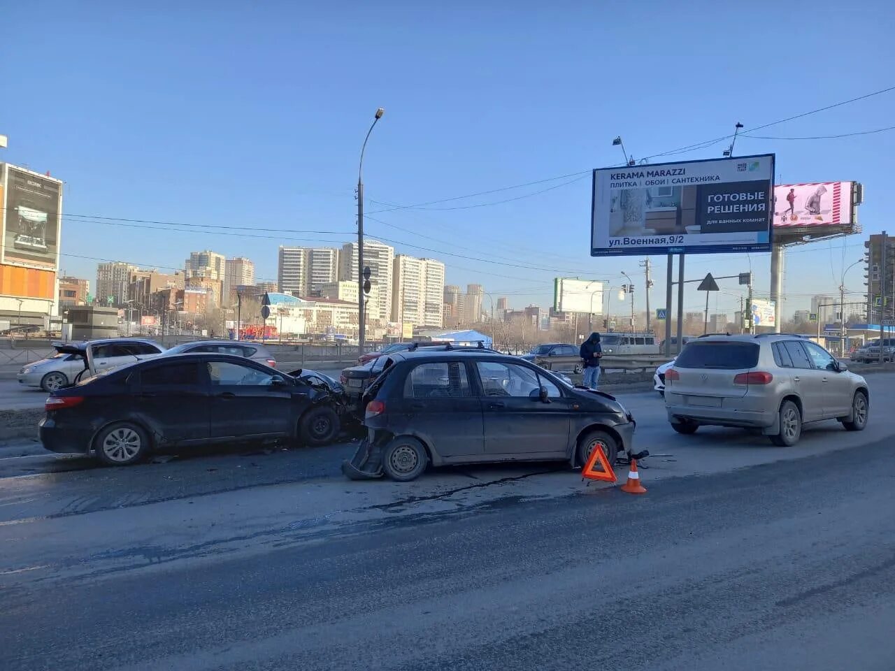 ДТП Новосибирск сейчас. 1 апреля новости авто