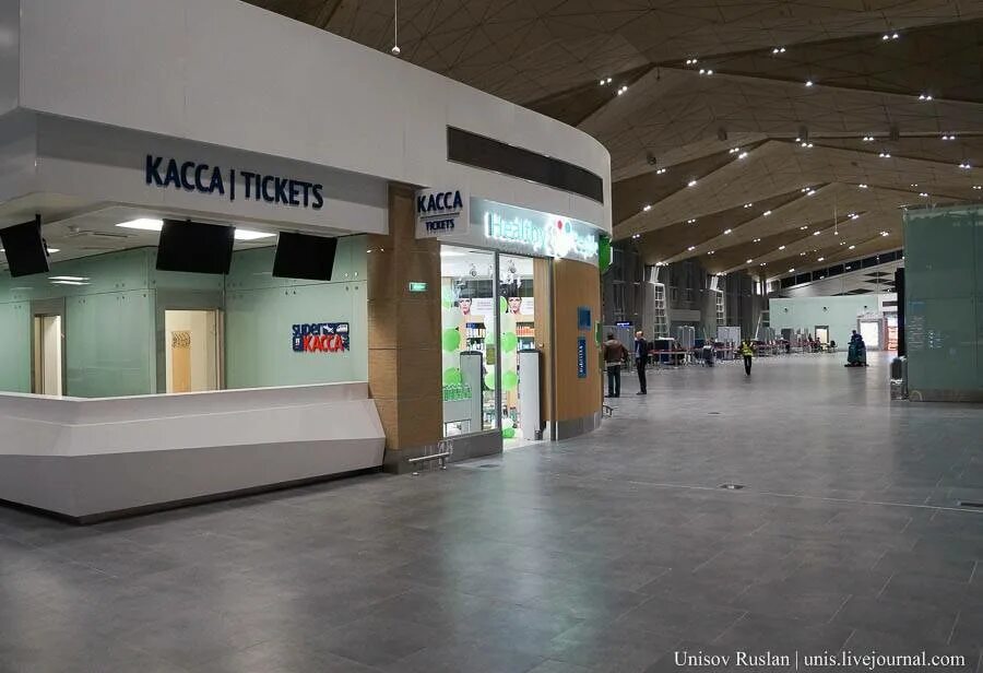 Аэропорт пулково телефон. Аэропорт пулково. аэропорт пулково терминал 1. аэропорт пулково авиакасса. терминал победа в пулково.