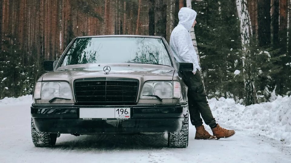 124 человек. 124 человек. мерседес 140 бандит. Mercedes-benz w124 и w140. Mercedes w124 e500.