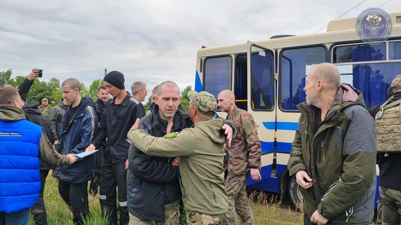 Новости 11 2023. Обмен пленными между Россией и Украиной. Обмен военнопленными между Россией и Украиной. Обмен пленными Россия Украина. Пленные оренбуржцы на Украине.