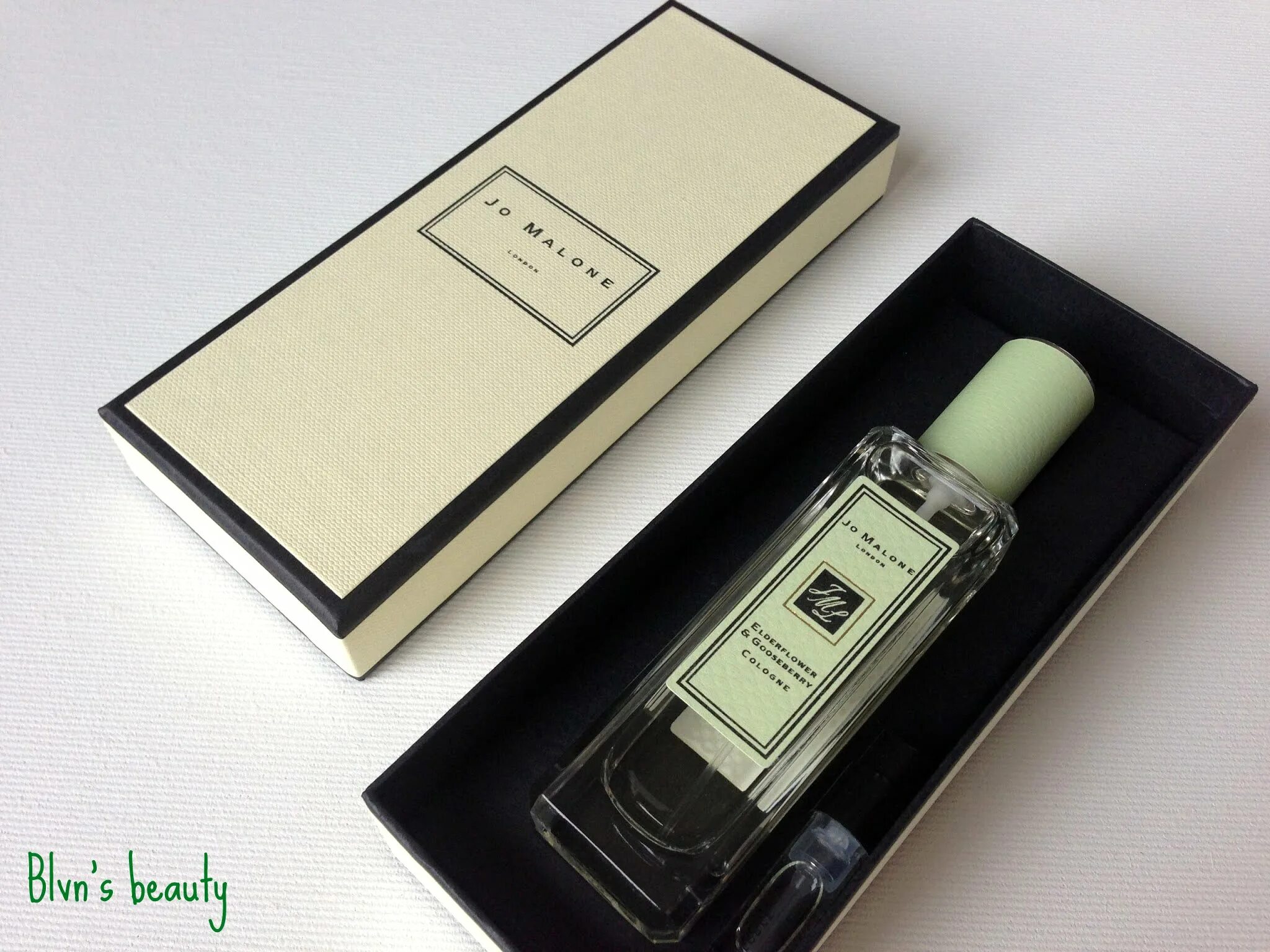 Jo malone elderflower cordial cologne. Christine nagel парфюмер. Jo malone elderflower cordial cologne. Jo malone white lilac & rhubarb. Дезодорант джо малон.