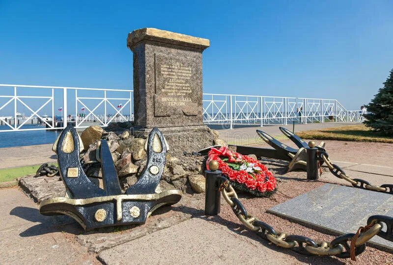 Петергоф морского десанта. Памятник морскому десанту в петергофе. морской десант в петергофе 1941. петергофский десант памятник. петергофский десант александрия.