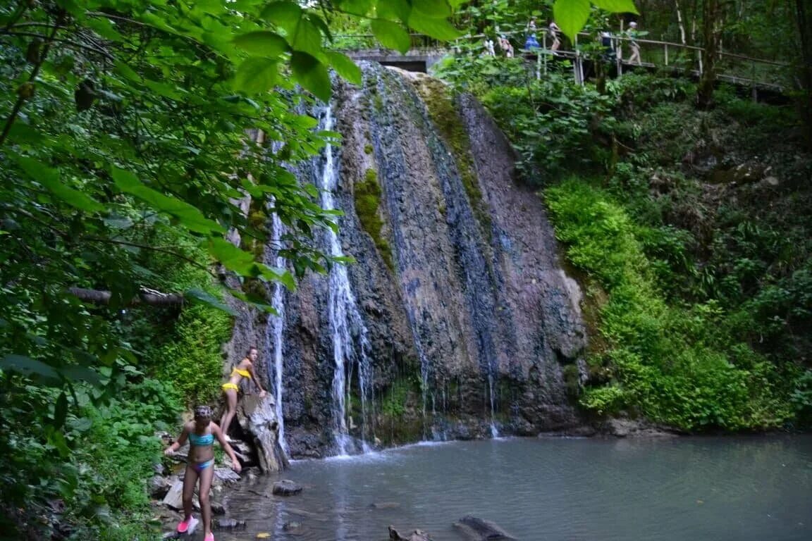 33 Водопада Сочи. Зубова щель 33 водопада. Шхафит 33 водопада. 33 Водопада Сочи фото.