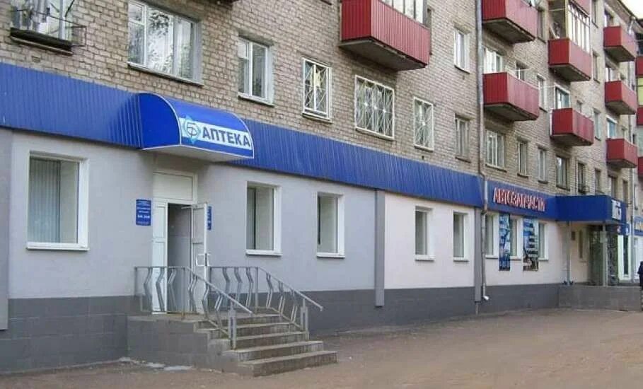 магазин в жилом доме на первом этаже. магазин на первом этаже жилого дома. магазин в доме на первом этаже. магазин в доме на первом этаже. магазин на 1 этаже жилого дома.