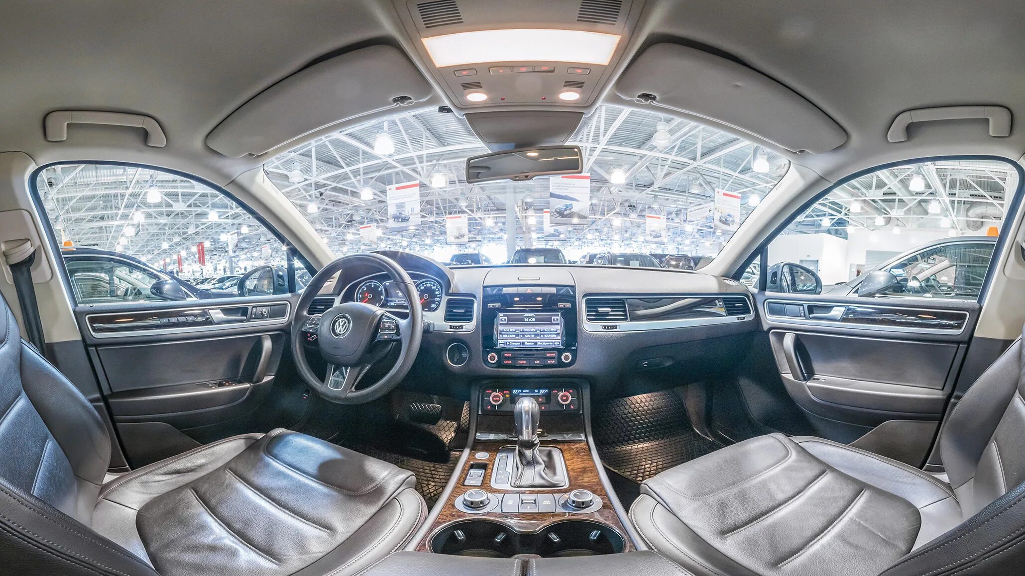 туарег 3 салон