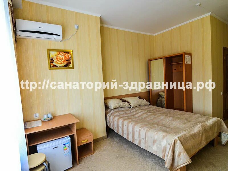 Санаторий здравница евпатория комнаты. Здравница 21. Здравница 21. Санаторий здравница евпатория. Санаторий барнаульский парковая улица.