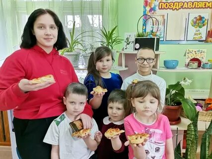 Воспитатели приюта