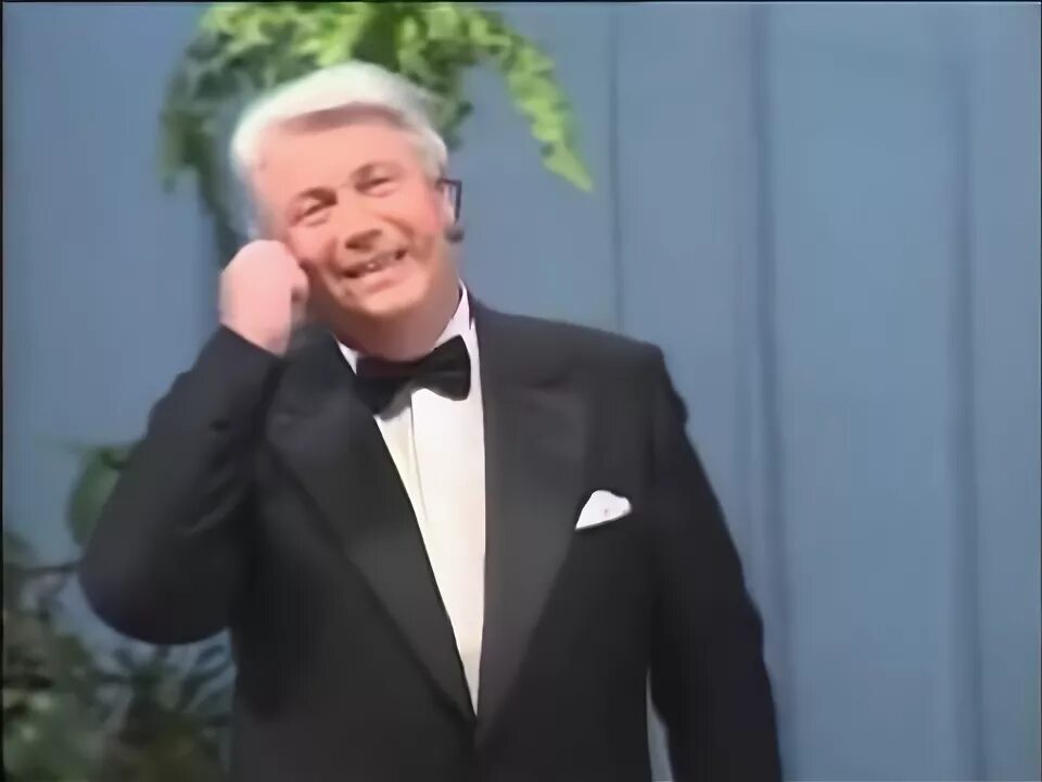 Монолог винокура про хобби видео. Винокур потом сюрприз будет. Потом сюрприз будет винокур. Потом сюрприз будет винокур. Сюрприз будет винокур картинки.
