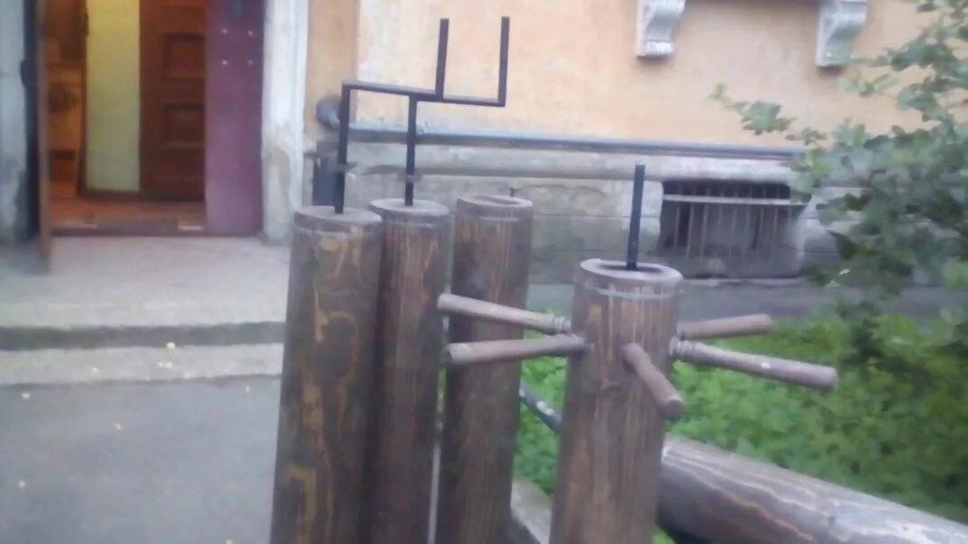 Ручка для колодца. Коловорот для колодца. Ручка ворота колодца. Ворот на колодец своими руками чертежи с размерами. Ворот для колодца из пластиковой трубы.