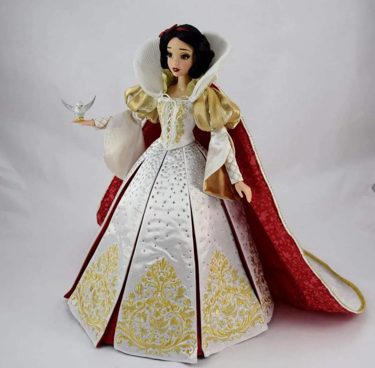 Лимитированные куклы Дисней Белоснежка. Дисней Snow White Limited Edition. Кукла коллекционная Disney Белоснежка. Куклы Дисней лимитированная коллекция Белоснежка. Белоснежка цена