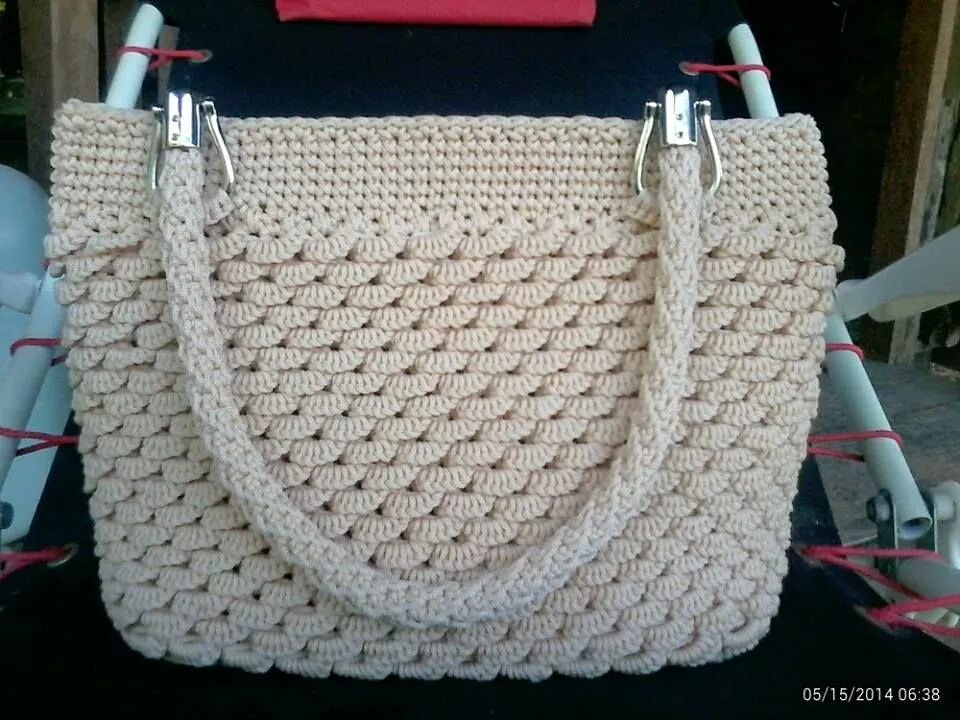Сумка крючком. Сумка крючком. Стильные вязаные сумки. Вязаные сумки крючком. Вязаные летние сумки.