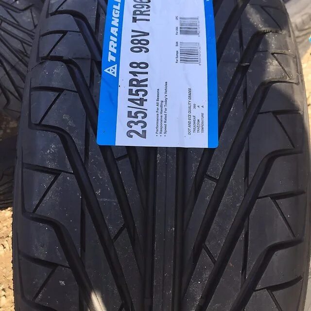 Triangle tr968 235/45 r18. Triangle tr968 235 60 r18. Триангл 235/45/18. 235 45 R18 tr968. Купить резину триангл 18