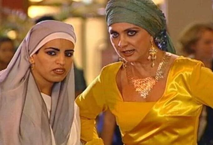 Клон лидьяне. Маиза клон актриса. Элиане жиардини. Клон жади и лукас. Клон выход.