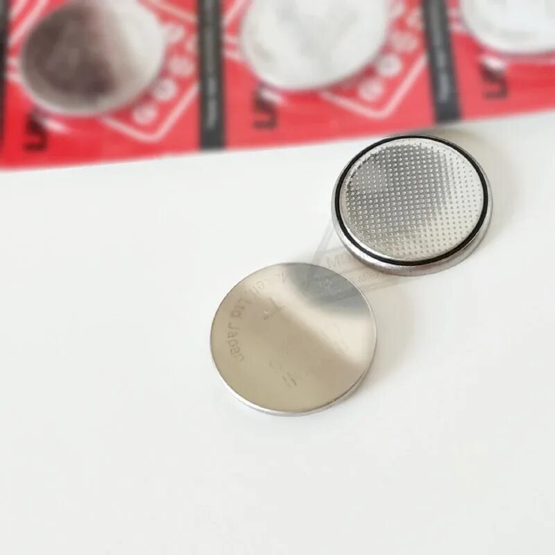 Часы cr2025. Часы cr2025. 0v 997620. Lithium 3v батарейки cr 1620. Батарейка аль харамейн.