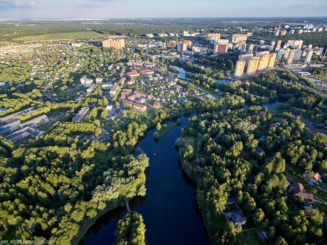 Заречье десна. Троицк Московская область. Ротонда Троицк Заречье. Заречье Троицк вид сверху. Москва поселение Троицк Заречье.