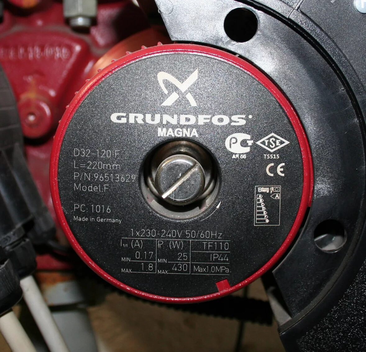 Насос горит красным. Magna upe 32-120f. grundfos magna f 96513629. циркуляционный насос grundfos tf 120 1500. grundfos ups 80-120 f.