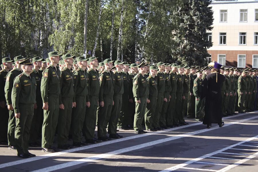 Высшее военное училище ракетных войск. РВСН Петра Великого Балашиха. Балашиха военное училище ракетных войск. Военная Академия имени Петра Великого. Военное училище Петра Великого Балашиха.