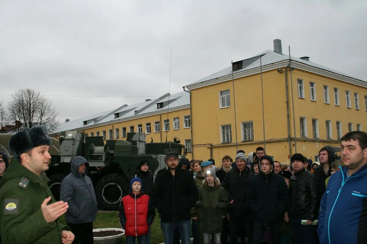 Ярославский комиссариат. Ярославское училище ПВО. ЯВВУ ПВО Ярославль. Высшее военное ракетное училище Ярославль. Ярославское училище ПВО срочники.