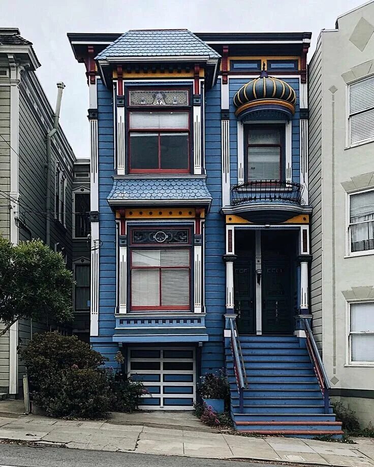 Дом 105 метра. Большой дом в лесу. Прелесть живущая в доме 2016. Проект фердинанд дом. Финляндия финская деревня лаппеенранта.