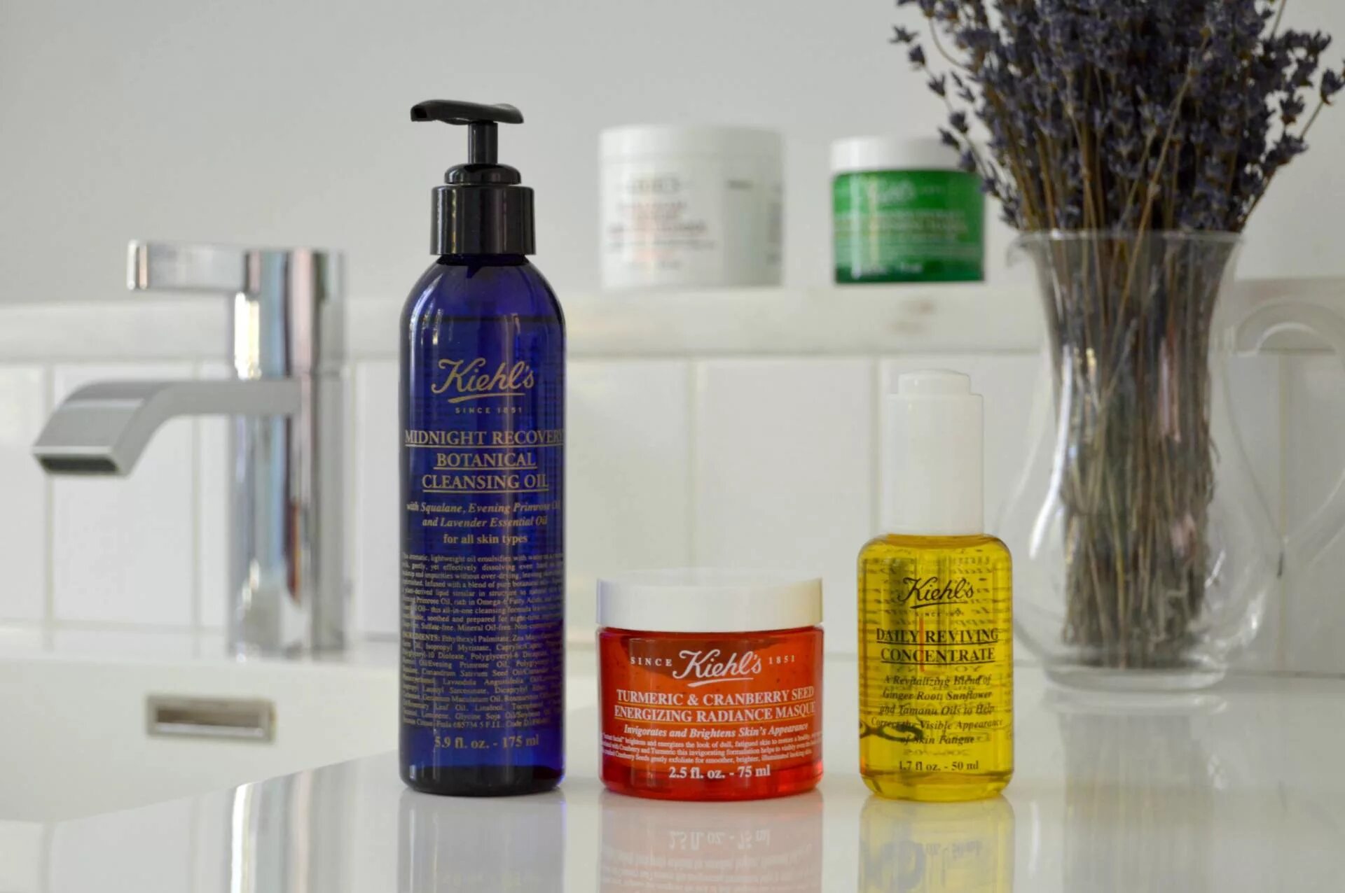 Косметика Kiehl's. Уходовая косметика Kiehls. Интернет магазин Kiehl's. Косметика со скелетом Kiehl's. Kiehl s купить