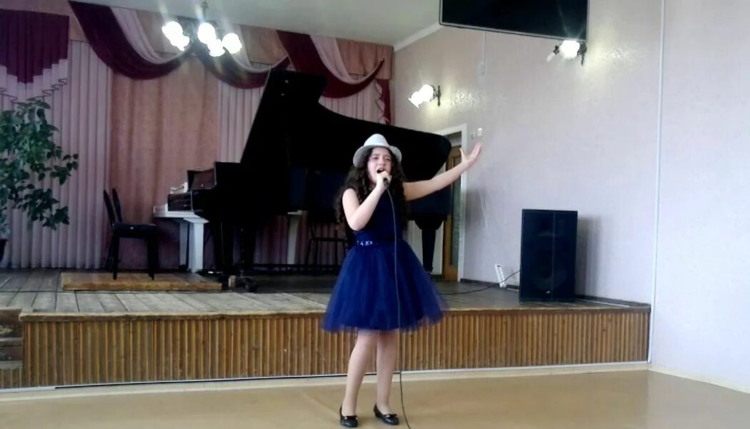 группа молодые голоса оренбург. молодые голоса. молодые голоса картинка. дши 4 сызрань. брянск дк промка на набережной.