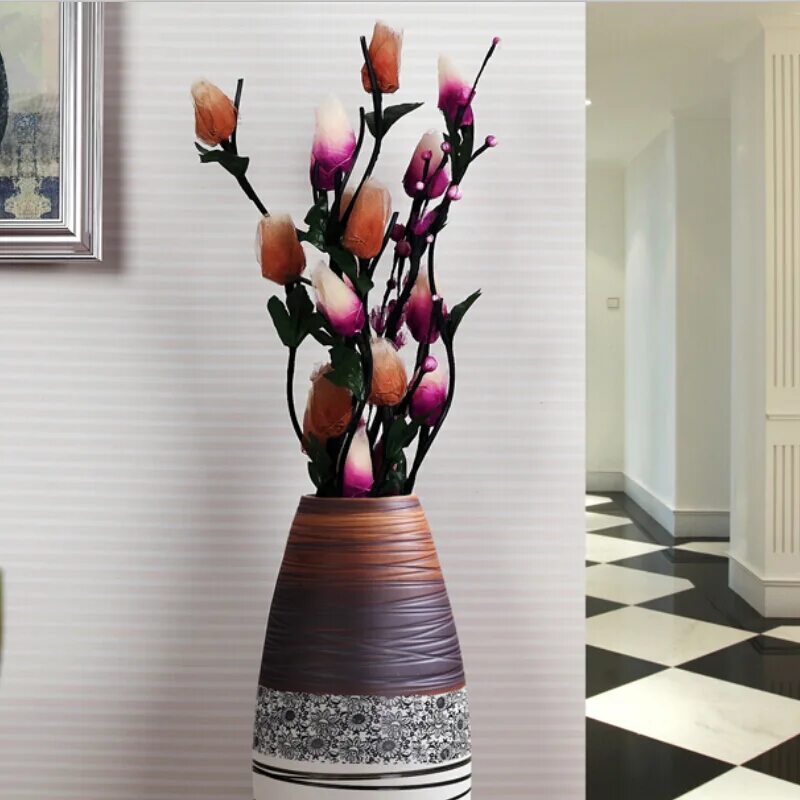 Вазы из бутылок. Ваза для цветов. Интересные вазы для цветов. Ваза илон. Вазы самим.