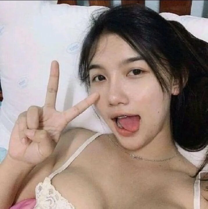 Yohanna lulu siregar. Красивые девушки биго. Abg bispak. Bokep streaming terbaru. Kanya.