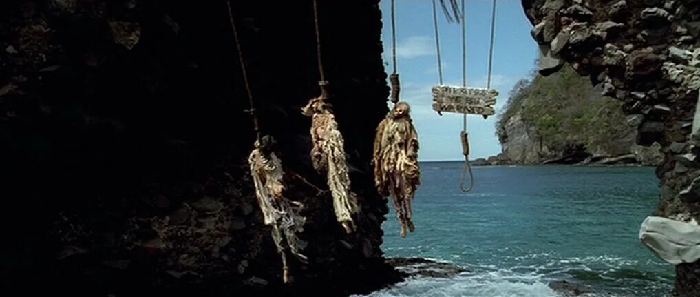 пираты карибского моря песня висельников. долго шел пираты карибского моря. пираты карибского моря песня висельников. пираты карибского моря песня висельников. джек воробей на виселице.