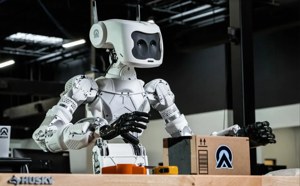 Робот. Человекоподобный робот. Роботы будущего. Робот гуманоид. Первые прототипы роботов