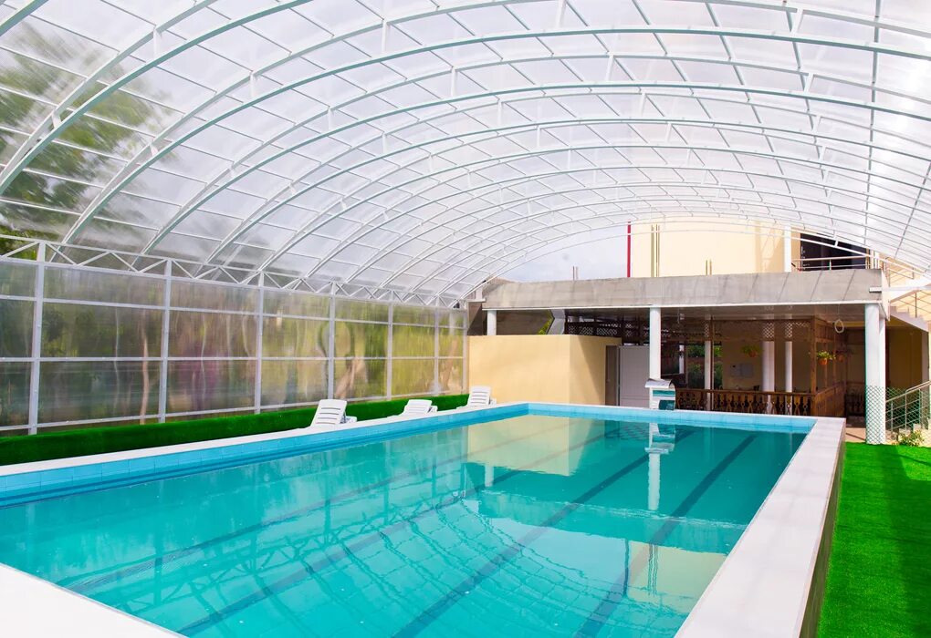 гостевой дом у моря цандрипш. гостевые дома в абхазии с бассейном. серебряный пляж гудаута абхазия. гостиница домик в гаграх абхазия. гостевой дом сказка абхазия.