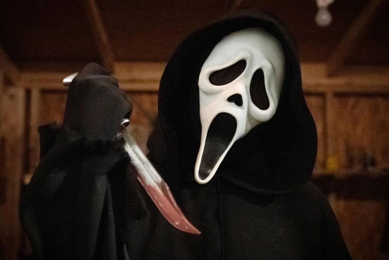 Scream 18. Крик 6 уэнсдей. ghostface scream 1.