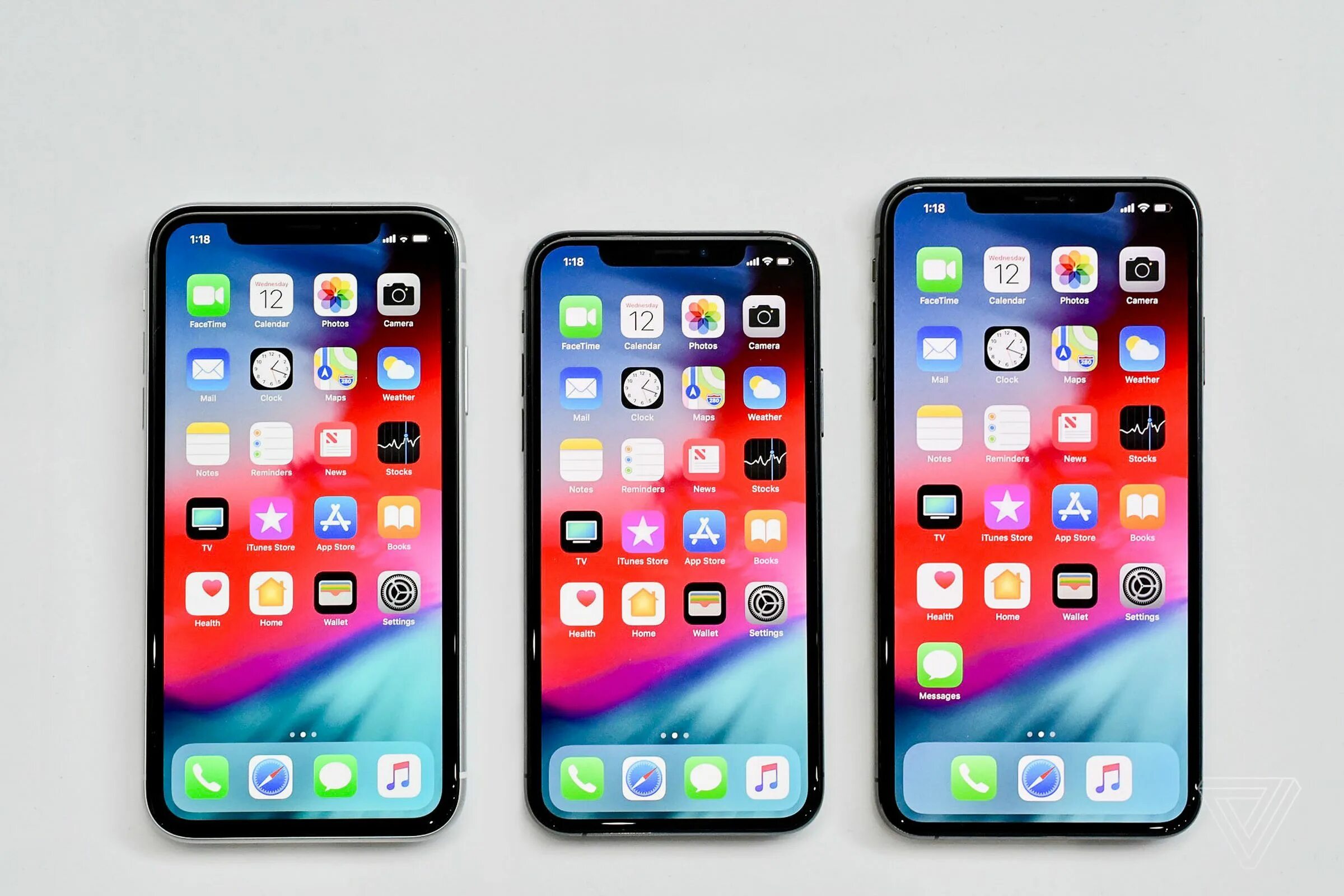 Iphone XS Max. Айфон XR vs XS. Айфон XR XS XS Max. Айфон 10x,XR,XS,XS Max. Iphone 10 сравнение