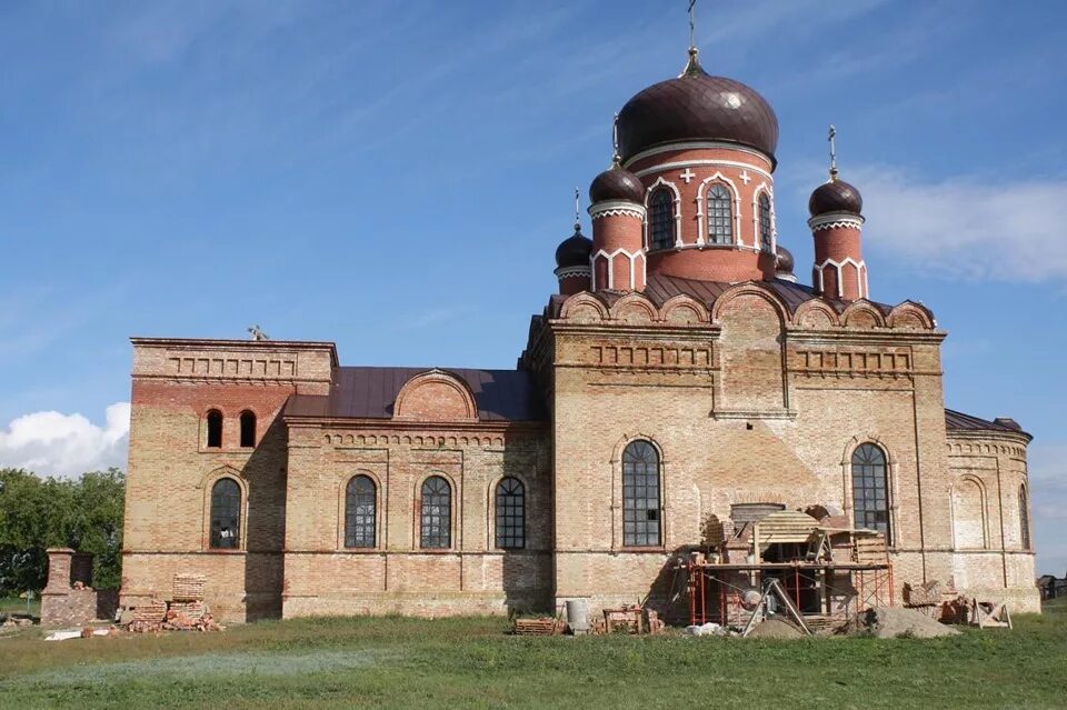 Поповка саратовская область саратовский район. Храм село Поповка Хвалынский. Саратовская область, Хвалынский район, с. Поповка Церковь. Храм святителя и Чудотворца Николая село Поповка Хвалынский. Храм в селе Поповка Саратовская область.