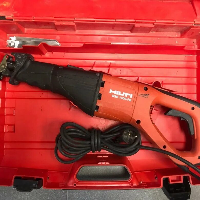 Сабельные пилы 1400. Сабельная пила Hilti wsr1400-pe. Сабельная пила Hilti WSR 1400. Hilti WSR 1400-pe. Сабельная пила электрическая Hilti 1200pe.