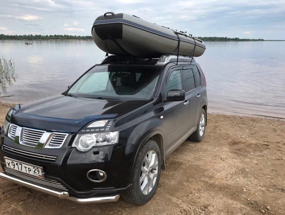 Nissan x Trail t31 drive2. Бокс Атлант на x-Trail т31. Nissan x-Trail с черной крышей. Ниссан х Трейл с прицепом кемпером. Багажник на крышу ниссан х трейл