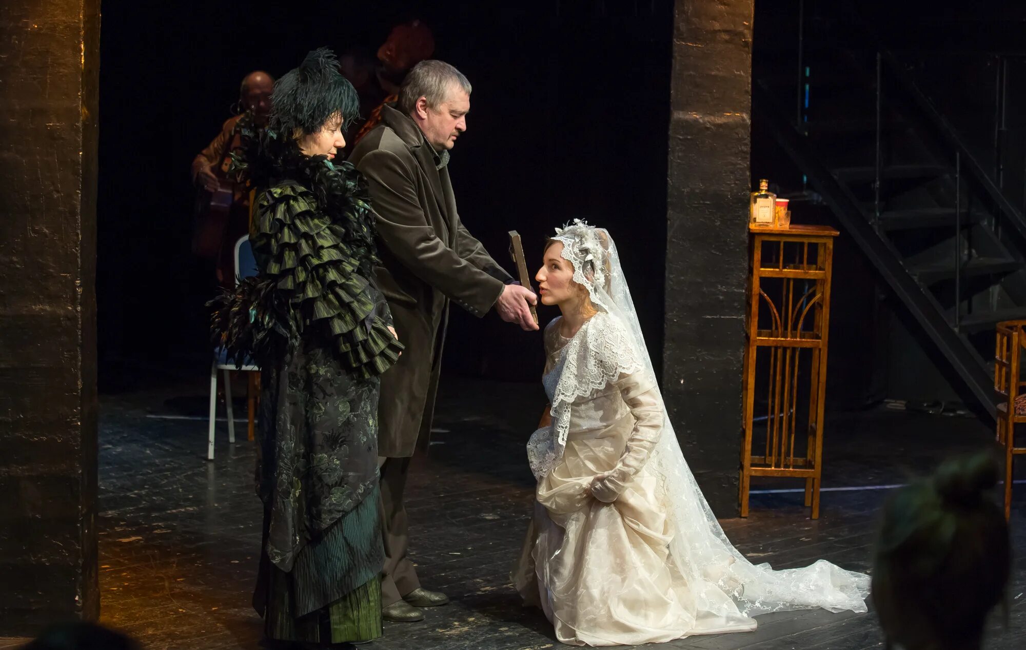 Трофей генерала драконов. Наследник для дракона елена солт. Наваждение генерала драконов. Свадебный генерал. Наследница черного дракона цикл.