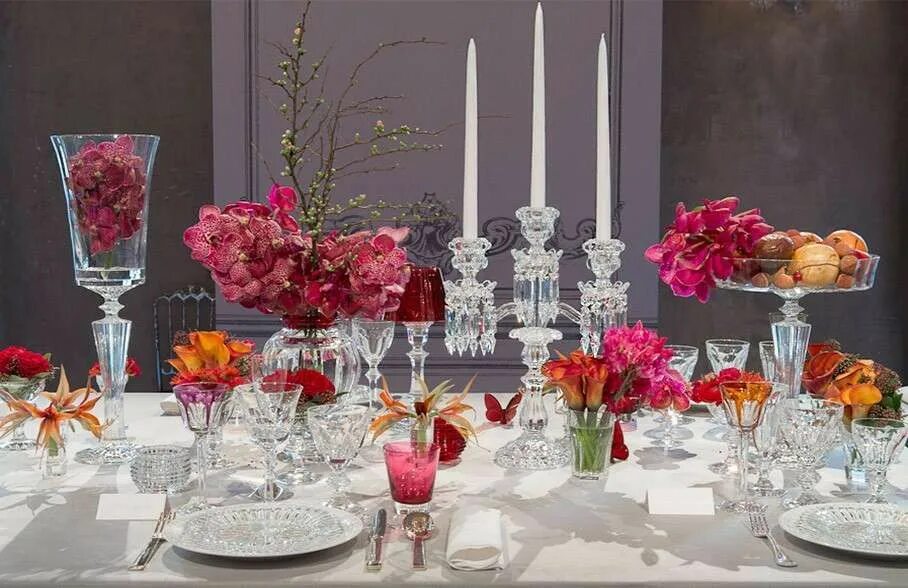 Хрусталь сервировка. Baccarat хрусталь. сервировка baccarat. сервировка стола баккара. сервировка стола с хрусталем.