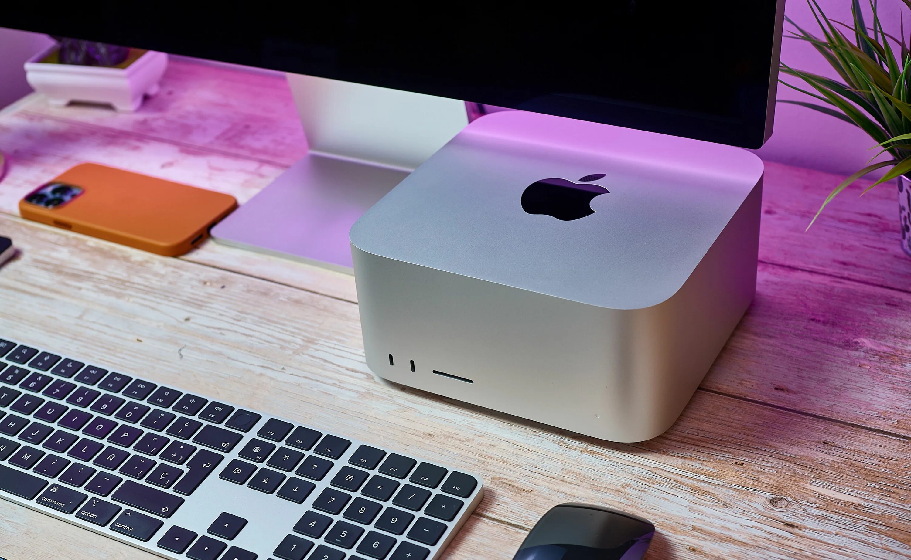 Apple mini m1. Mac Mini m1. Apple Mac Mini m2. Apple Mac Studio m1 Max. Mac Mini m1 2023.