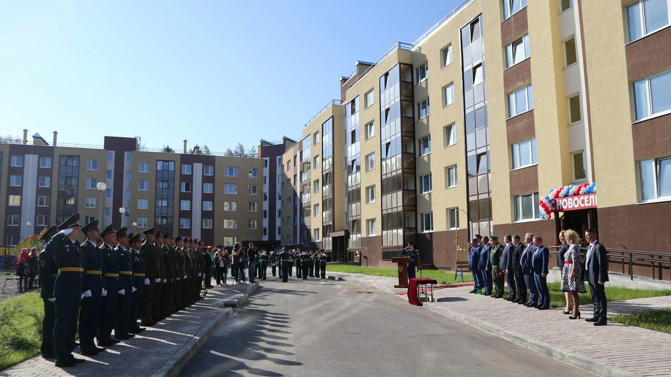 Служебно жилое здание